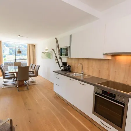 Am Sonnenhang 8 - 150m Skilift - Met Sauna Нойкирхен-ам-Гросфенедигер