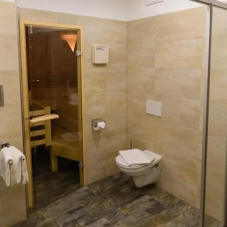 Am Sonnenhang 8 - 150m Skilift - Met Sauna * Нойкирхен-ам-Гросфенедигер