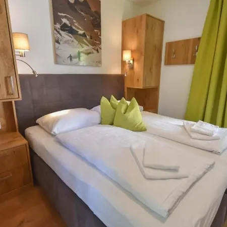 Дом отдыха Am Sonnenhang 8 - 150m Skilift - Met Sauna *